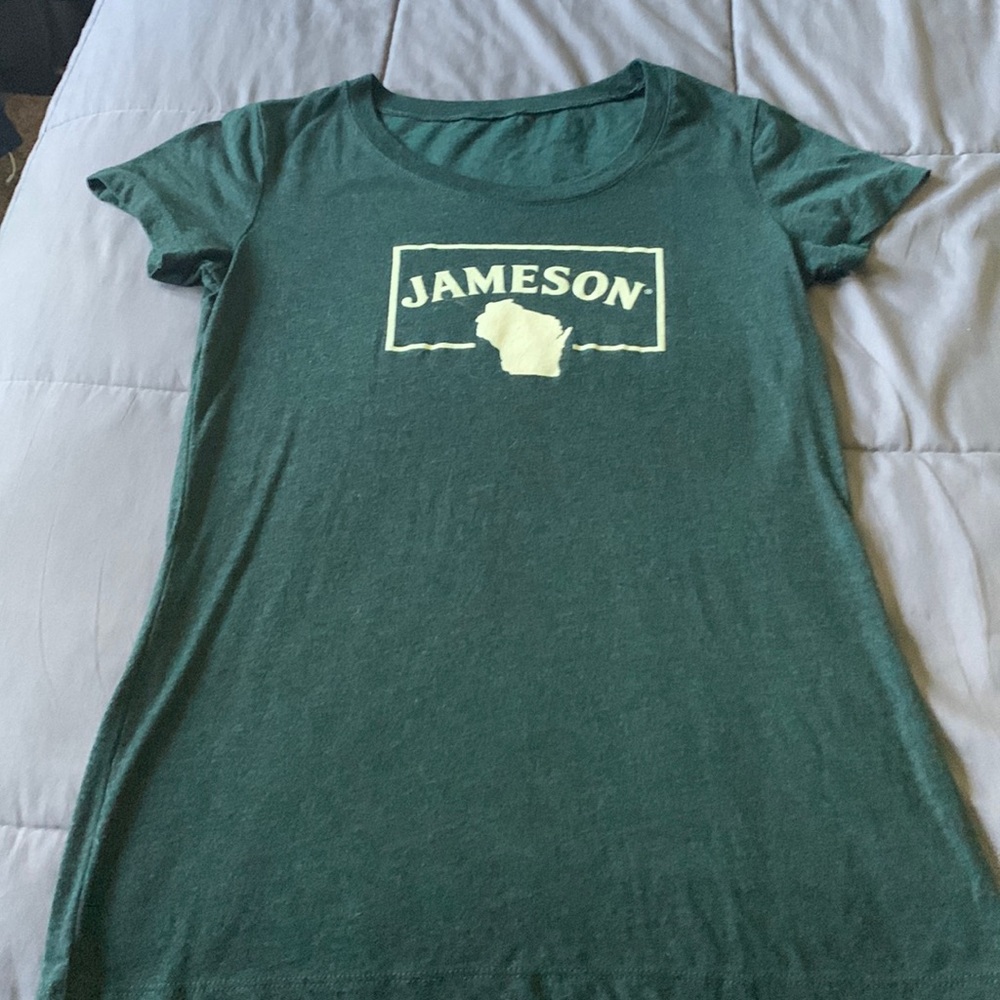 Women’s Small Jameson Tee